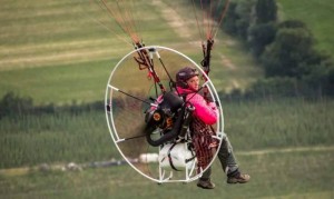 top fly paramotorhellas.jpg